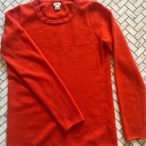 Women’s J Crew cashmere crewneck size M